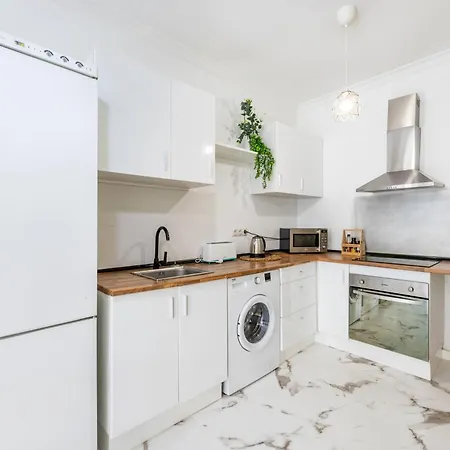Centro L-ll Apartment